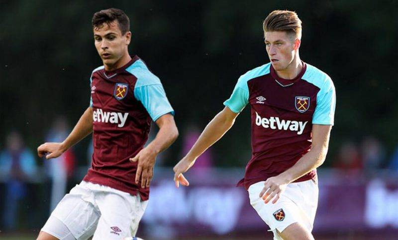 手凭借超强 手凭借超强